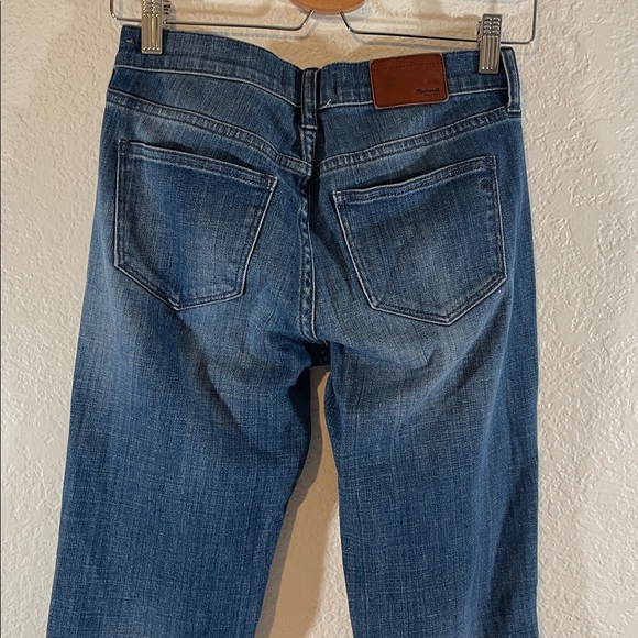 MADEWELL Women’s Size 24 Slim Boyjean Destressed Denim Jeans #B7426 - Picture 6 of 11